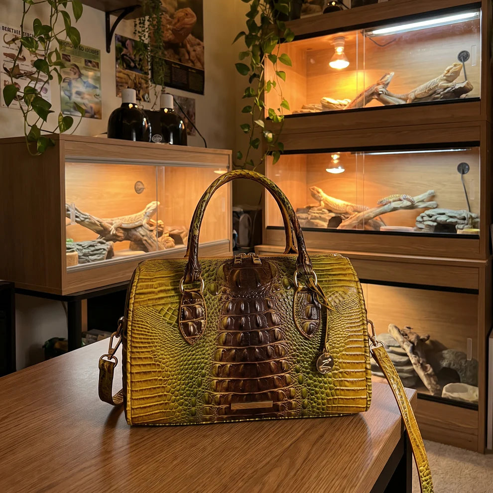 Nia's Leather Handbags